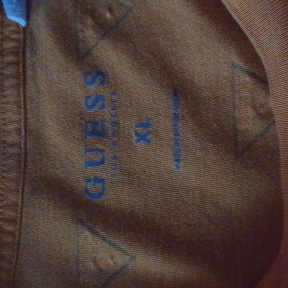 🌺Guess Orange Graphic Tee - Picture 5 of 8